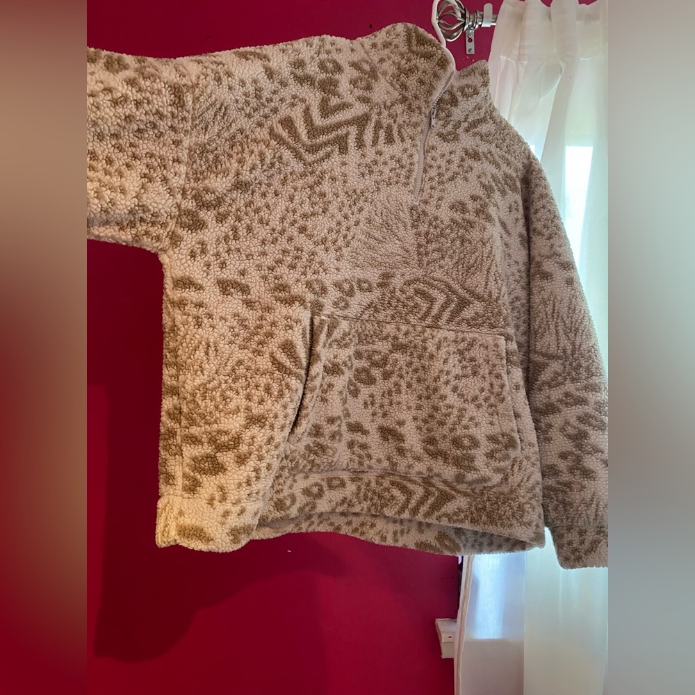 American Eagle sherpa
